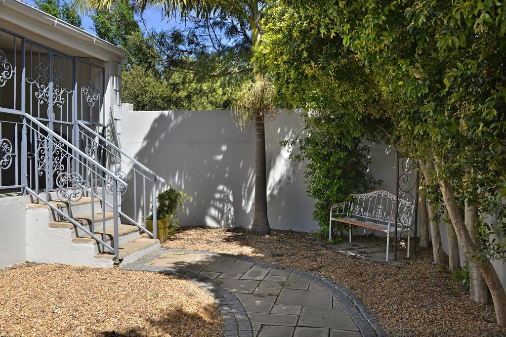 Lemon Tree Cottage Self Catering Franschhoek Bagian luar foto